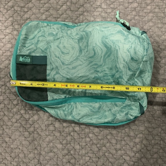 REI zip utility bag - Picture 4 of 4